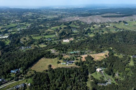 Photo of property in 214a Three Oaks Drive, Dairy Flat, 0794