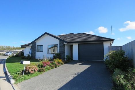 Photo of property in 22 Maka Lane, Halswell, Christchurch, 8025