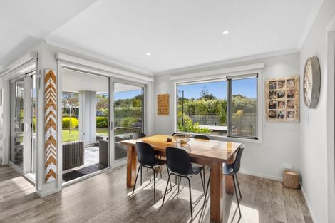 Photo of property in 56 Parapara Beach Road, Parapara, Takaka, 7182