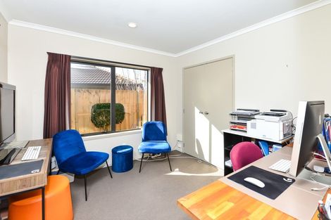 Photo of property in 56 Farringdon Avenue, Rototuna North, Hamilton, 3210