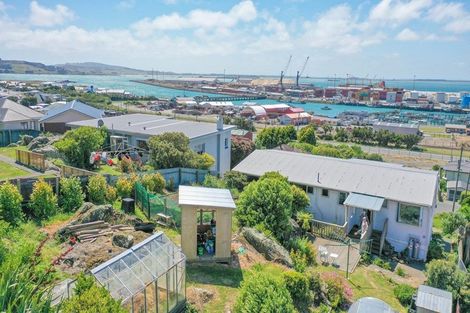 Photo of property in 196 Barrow Street, Bluff, 9814