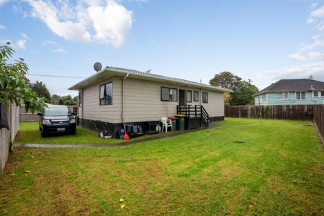 Photo of property in 1 Kita Road, Manurewa, Auckland, 2102