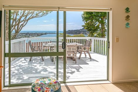 Photo of property in 2 Tairua Heights, Tairua, 3508