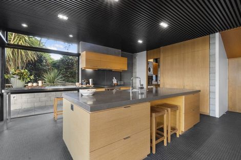 Photo of property in 30b Thackeray Street, Hamilton Lake, Hamilton, 3204