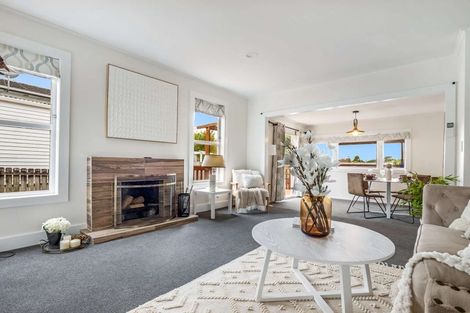 Photo of property in 177 Don Buck Road, Massey, Auckland, 0614