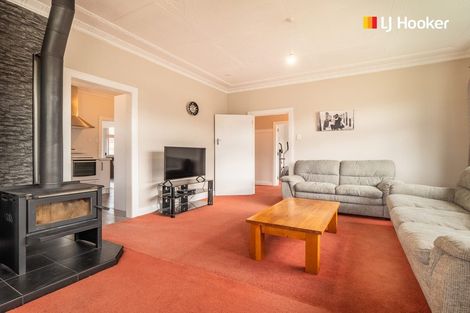 Photo of property in 192 Main Road South, Green Island, Dunedin, 9018