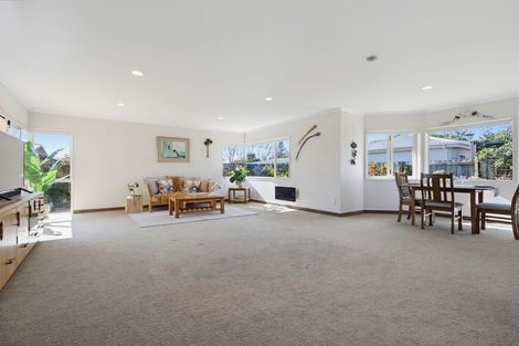 Photo of property in 6a Barry Avenue, Whakatane, 3120