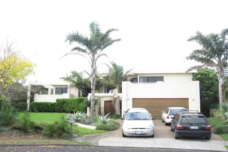 Photo of property in 28 Peretao Rise, The Gardens, Auckland, 2105