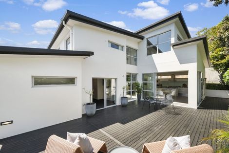 Photo of property in 94b Khandallah Road, Khandallah, Wellington, 6035