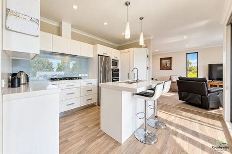 Photo of property in 34 Hillcrest Street, Tirau, 3410
