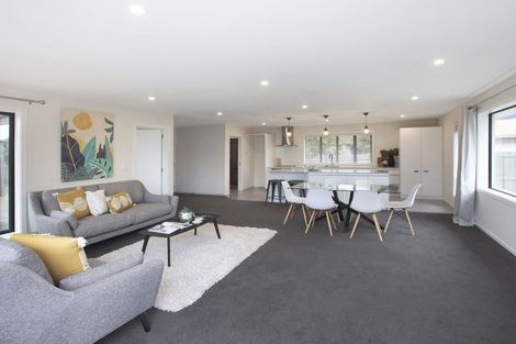 Photo of property in 10 Epping Place, Burnside, Christchurch, 8053