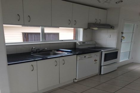 Photo of property in 9 Studfall Street, Pakuranga Heights, Auckland, 2010