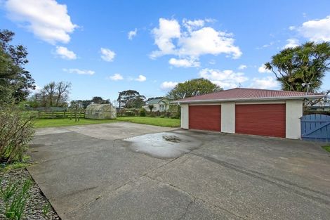 Photo of property in 39 Norbiton Road, Foxton, 4814