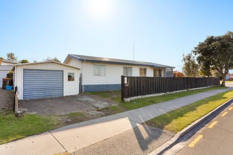 Photo of property in 304 Dickson Road, Papamoa Beach, Papamoa, 3118