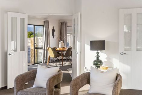 Photo of property in 26 Cottonwood Close, Paraparaumu Beach, Paraparaumu, 5032