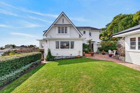 Photo of property in 22a Coleman Terrace, Hospital Hill, Napier, 4110