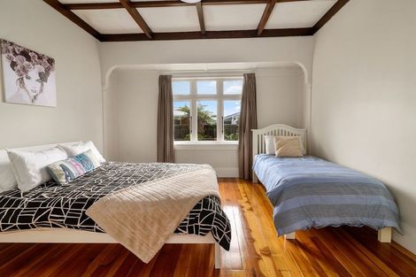 Photo of property in 100 Ranolf Street, Glenholme, Rotorua, 3010