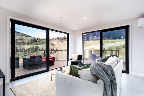 Photo of property in 9 Longlands Street, Lake Hayes, Queenstown, 9304