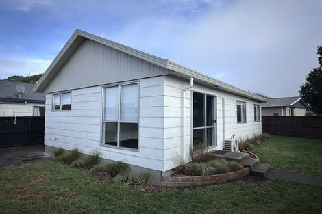 Photo of property in 1/1 Pateke Place, Bromley, Christchurch, 8062