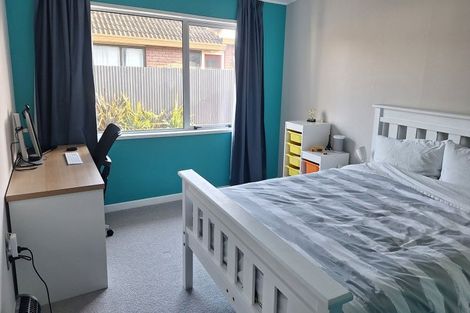 Photo of property in 1/64 Abberley Crescent, St Albans, Christchurch, 8014