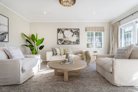 Photo of property in 12 Ronald Woolf Place, Churton Park, Wellington, 6037