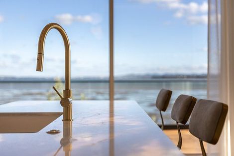 Photo of property in 4 Seawind Way, Hobsonville, Auckland, 0616