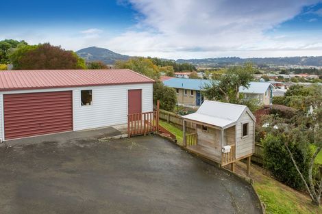 Photo of property in 12 Allen Road, Green Island, Dunedin, 9018