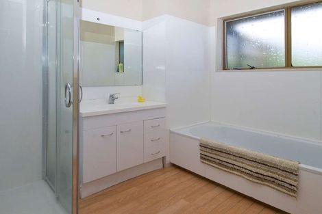 Photo of property in 1/17 Colum Place, Bucklands Beach, Auckland, 2014