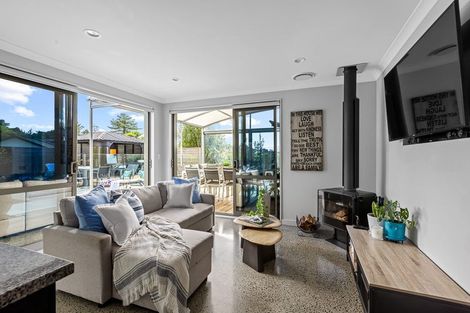 Photo of property in 15 Belvedere Place, Warkworth, 0910