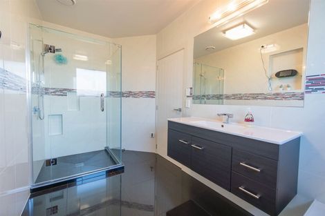 Photo of property in 16 Acheron Way, Te Anau, 9600