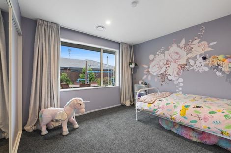 Photo of property in 44 Welsford Street, Woodend, 7610