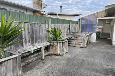 Photo of property in 134 Cornfoot Street, Castlecliff, Whanganui, 4501