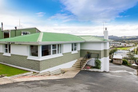 Photo of property in 12 Allen Road, Green Island, Dunedin, 9018