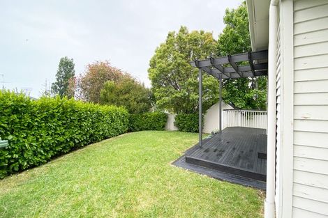 Photo of property in 1/1 Paparoa Road, Cockle Bay, Auckland, 2014