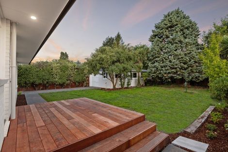 Photo of property in 40 Torquay Place, Bryndwr, Christchurch, 8053