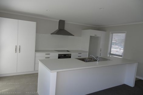 Photo of property in 4 Waghorn Street, Pyes Pa, Tauranga, 3112