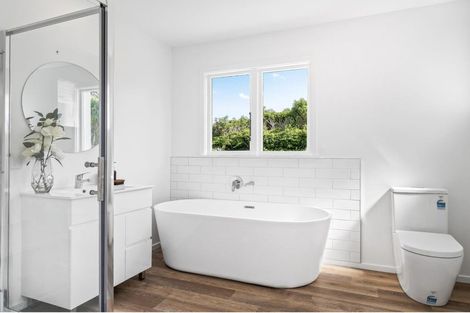 Photo of property in 10 Mcfaddens Road, St Albans, Christchurch, 8052