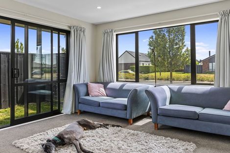 Photo of property in 108 Shillingford Boulevard, Rolleston, 7615