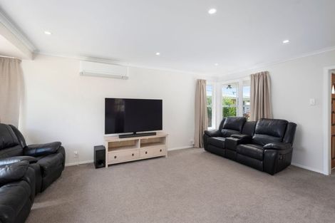 Photo of property in 35 Martin Street, Utuhina, Rotorua, 3015