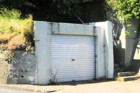 Photo of property in 131 Volga Street, Island Bay, Wellington, 6023