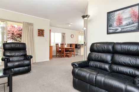 Photo of property in 17 Drake Place, Fairview Downs, Hamilton, 3214
