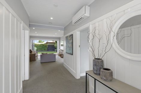 Photo of property in 45 Paparoa Street, Papanui, Christchurch, 8053