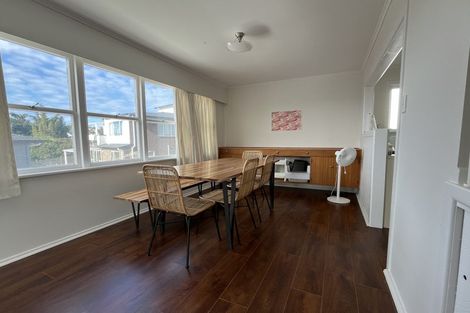 Photo of property in 1 Clematis Avenue, Murrays Bay, Auckland, 0630