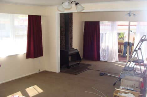 Photo of property in 43 Walworth Avenue, Pakuranga Heights, Auckland, 2010