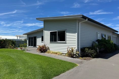 Photo of property in 9 Beach Cove, Wainui, Gisborne, 4010