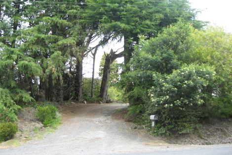 Photo of property in 665 State Highway 16, Kumeu, 0891