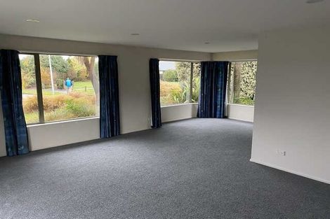 Photo of property in 28 Dufek Crescent, Wigram, Christchurch, 8042