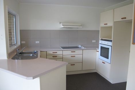 Photo of property in 2/40 Hart Road, Hauraki, Auckland, 0622