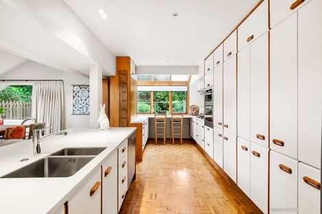 Photo of property in 3 Amapur Drive, Khandallah, Wellington, 6035