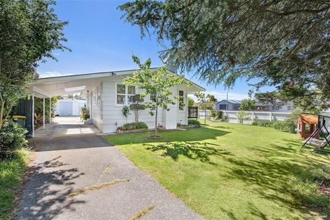 Photo of property in 18 Cargill Street, Papakura, 2110